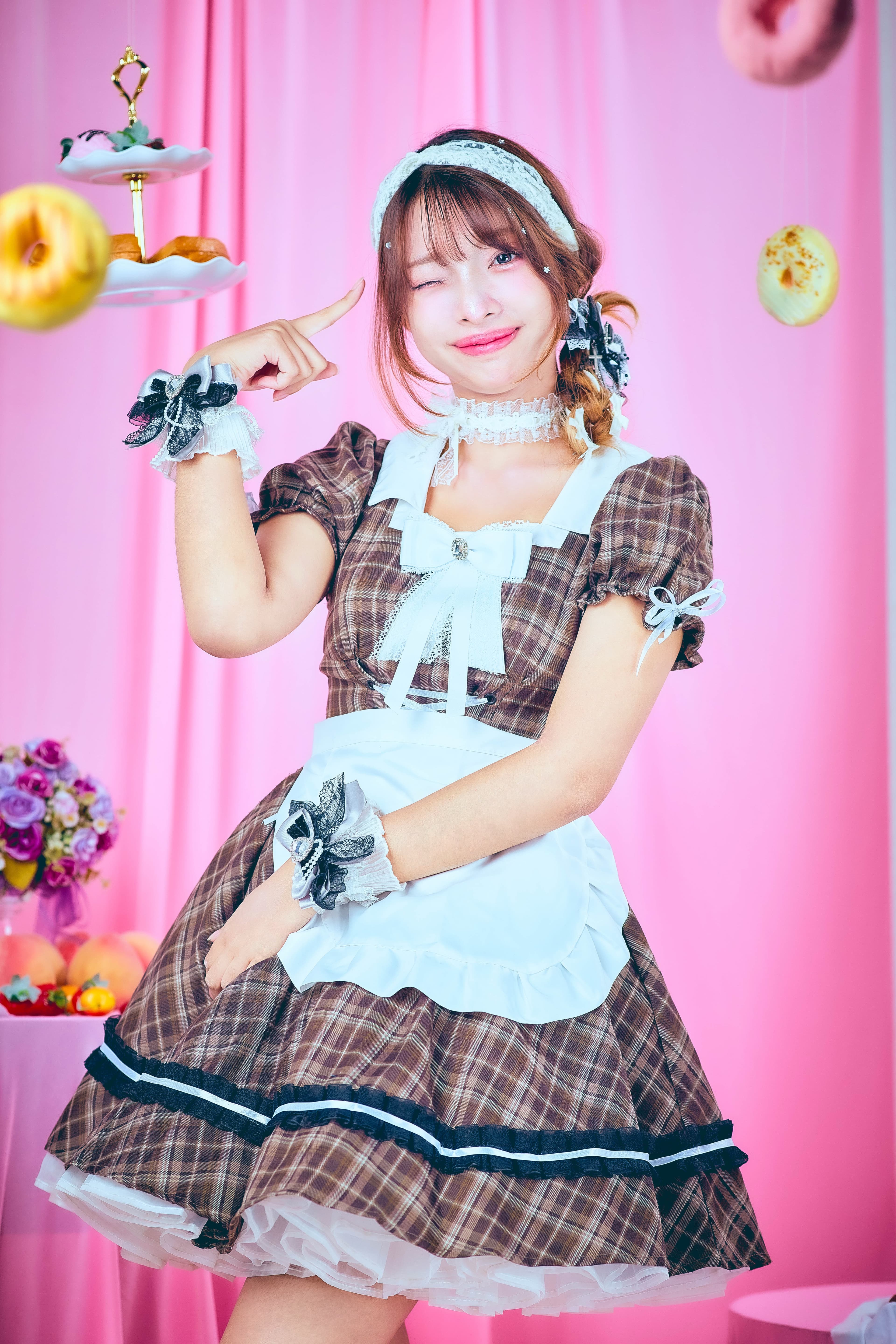Anya: Sweet Donut